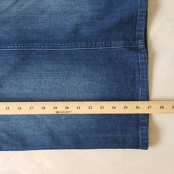Modest denim skirt - Picture 4 of 6